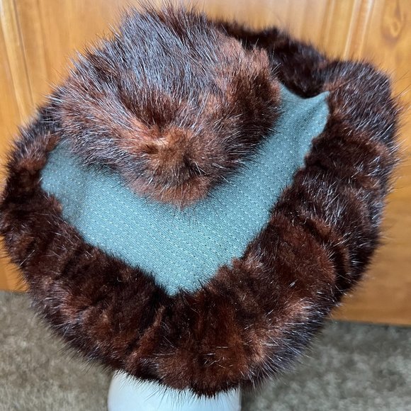Vintage 1950\'s Fur beret by Mr Henri main image 6